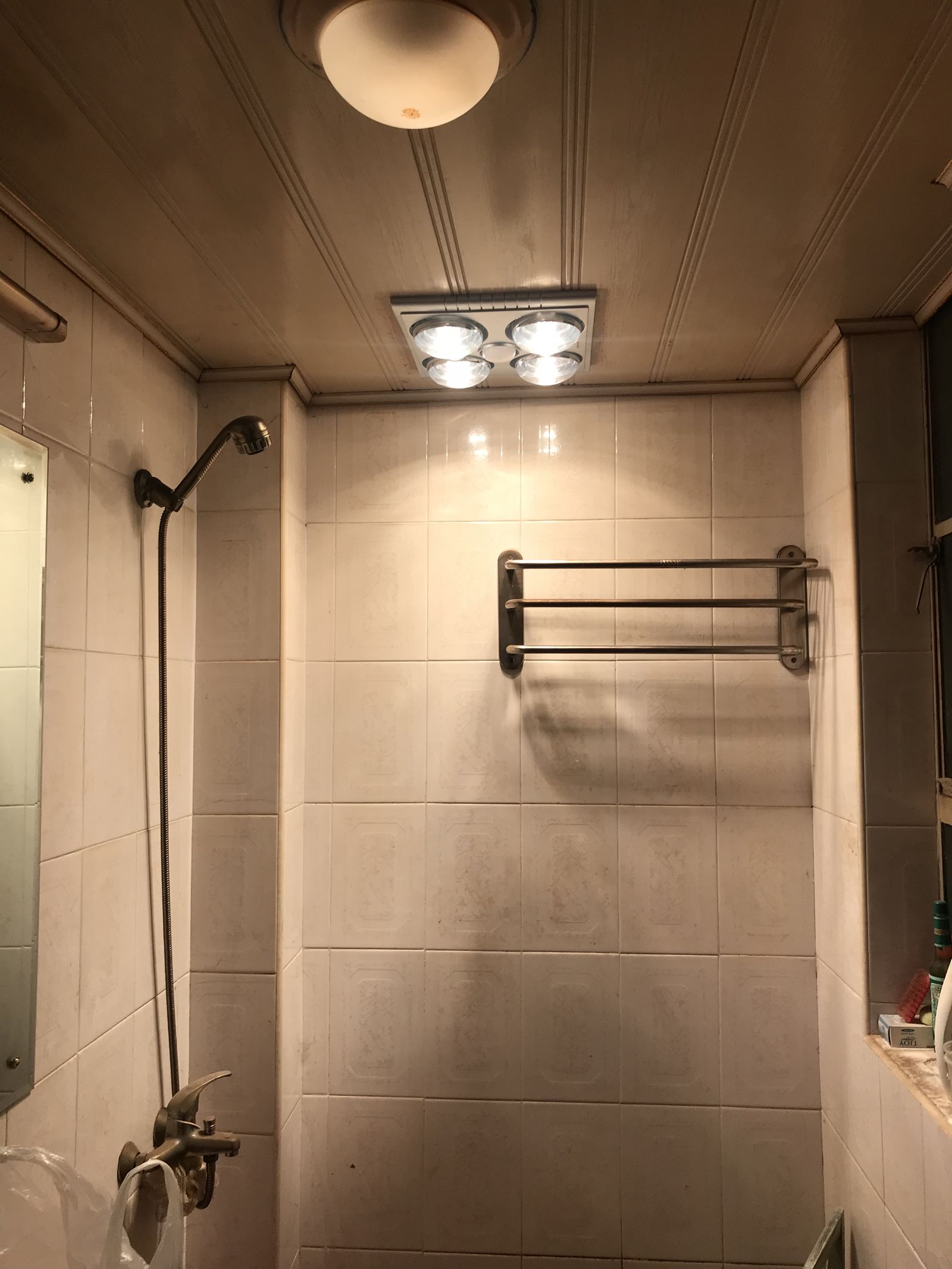 1552552259779305.jpg a7d1f0b34479b7cdb1e93bacc678b28.jpg