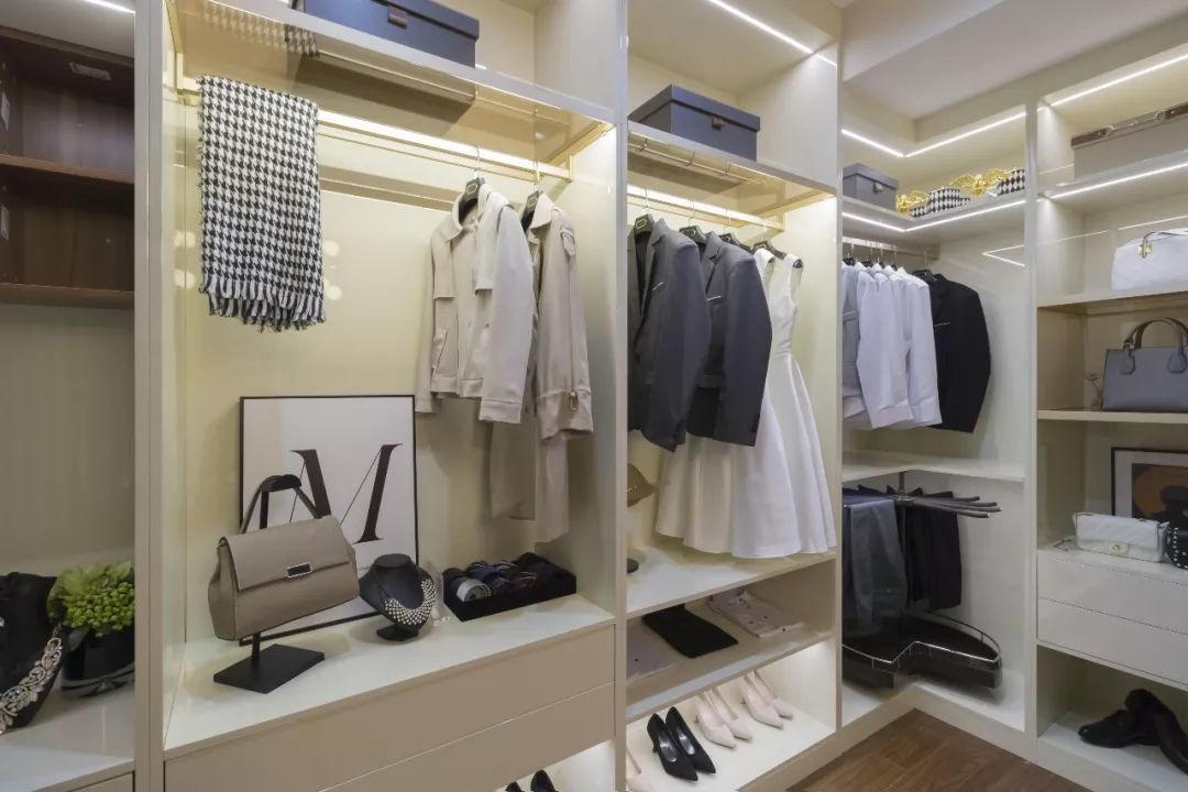 1609048893455953.jpg 燈帶10.jpg