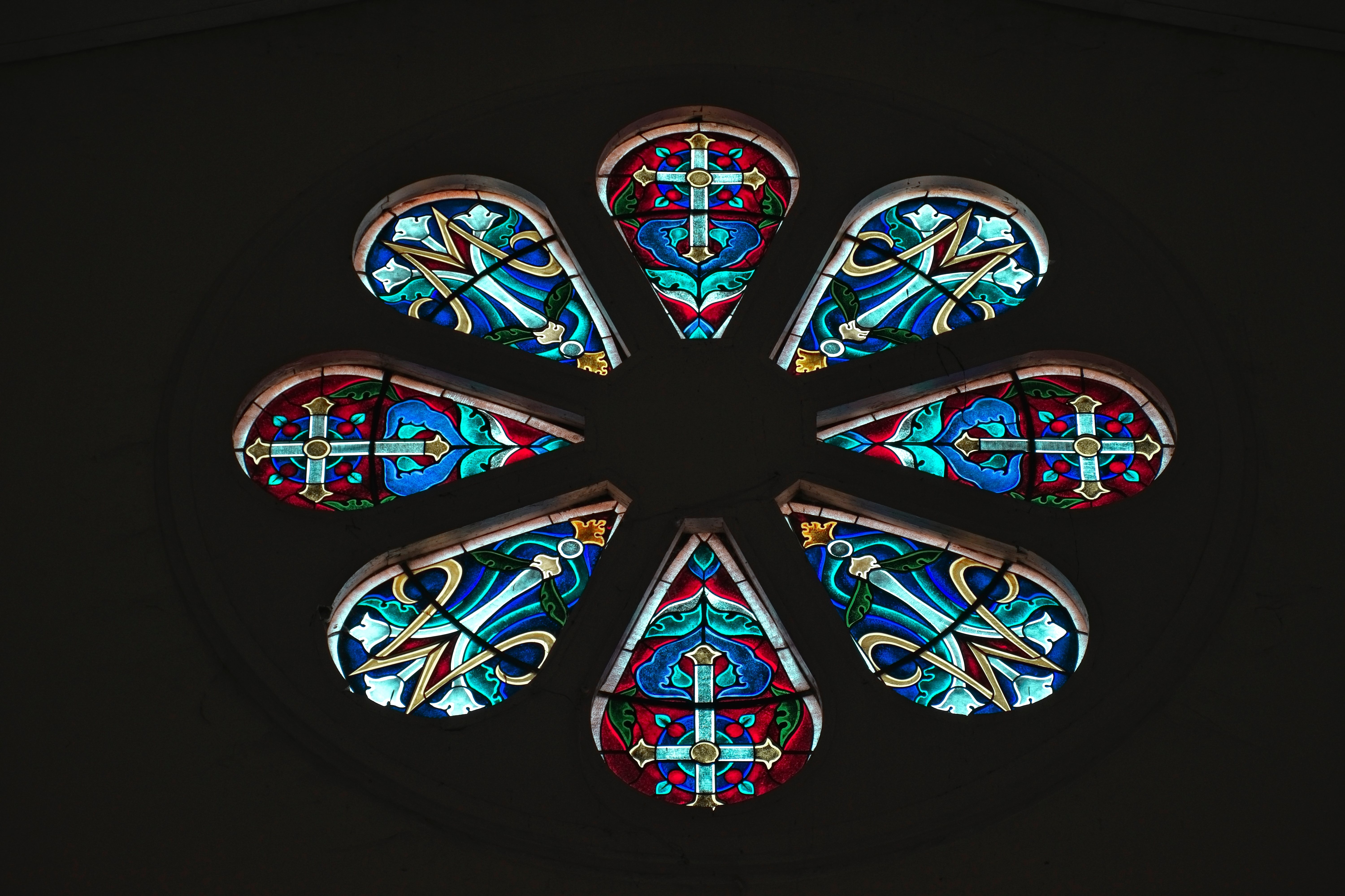 熱熔玻璃是什么?優(yōu)點有哪些?